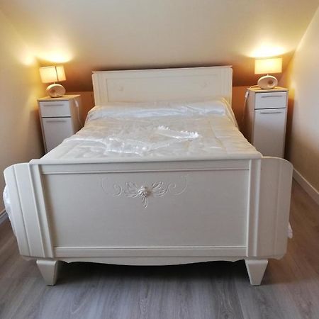 Gite Du Roudour Villa Bégard Eksteriør billede